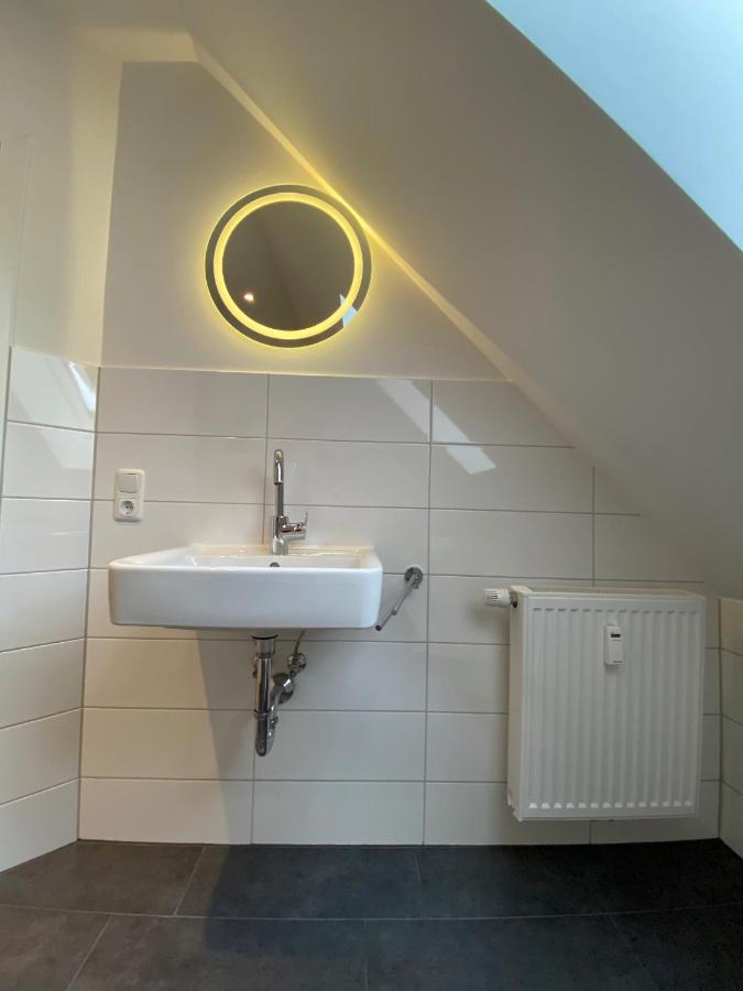 Modernes Penthouse, Nahe Wuerzburg Appartement Buitenkant foto